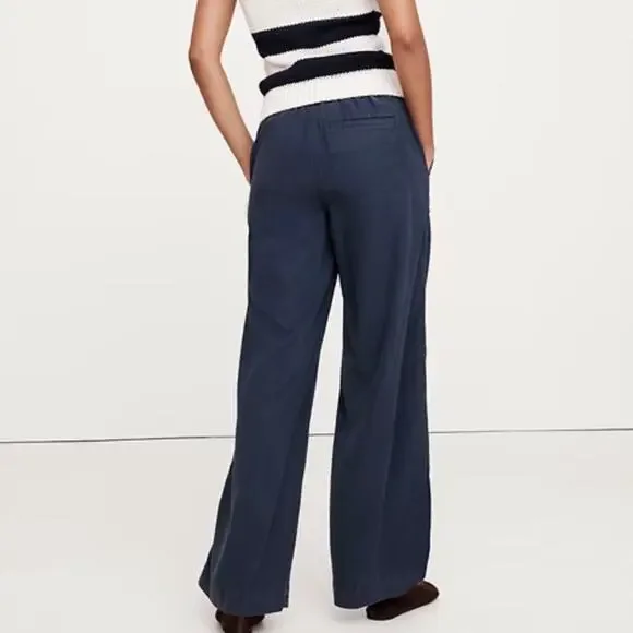 Banana Republic Super Soft Soma Mid Rise Wide Leg Pant Tapestry Navy Blue M - Picture 2 of 12